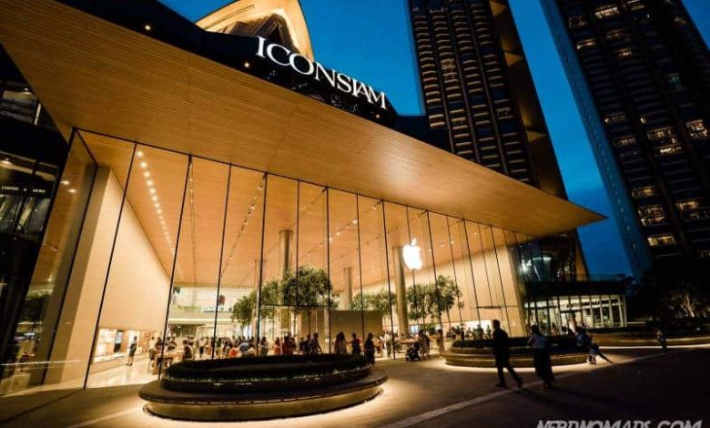 The only Apple store in Thailand is located in IconSiam shopping mall in Bangkok