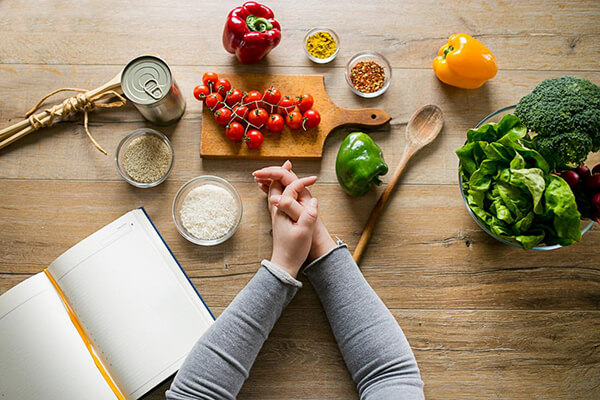 Luôn mang theo đồ ăn vặt - Cách kiểm soát lượng calo trong thức ăn nạp vào cơ thể hằng ngày