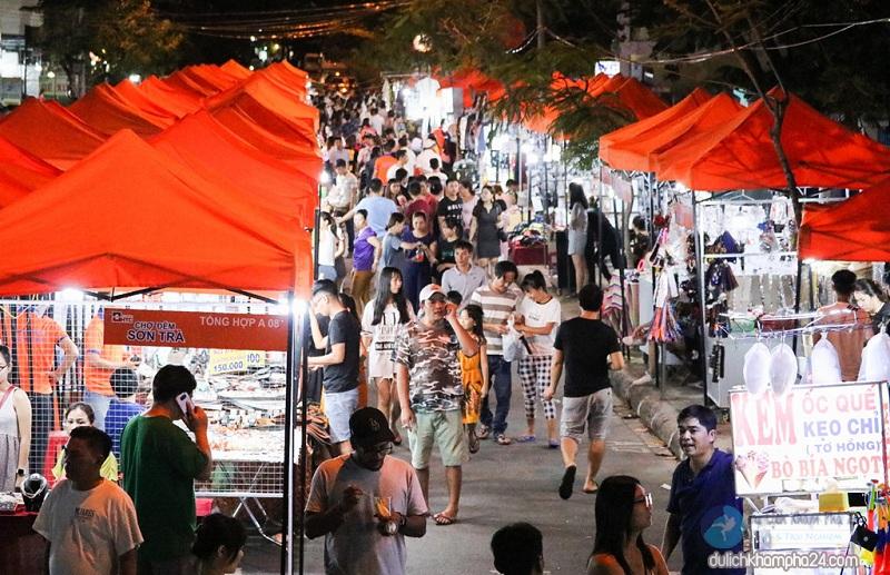 Chợ Đêm Sơn Trà Đà Nẵng hoạt động đến tận 23h tha hồ dạo chơi