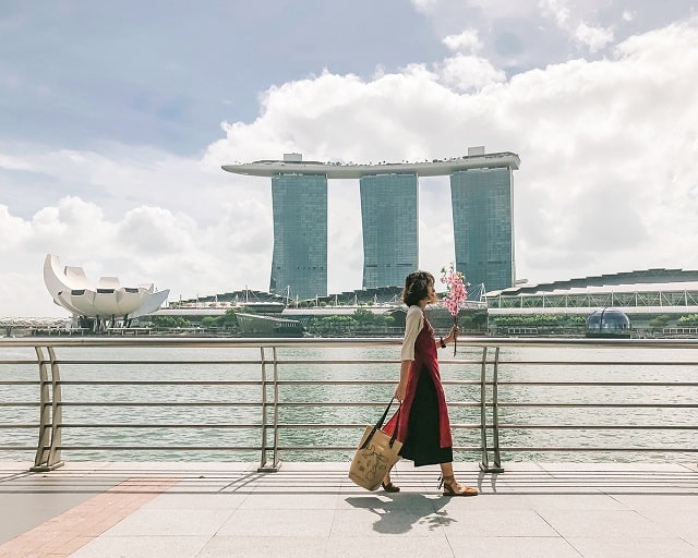 đi du lịch singapore nên mặc gì