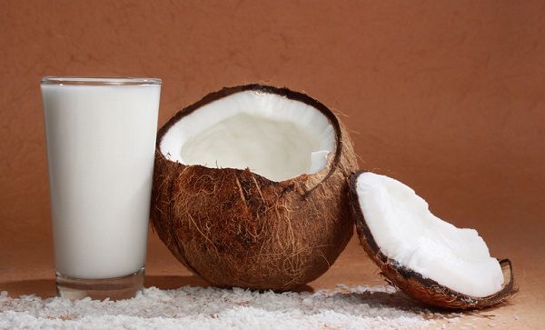 Nước cốt dừa – cách nấu chè đỗ đen nhanh nhừ