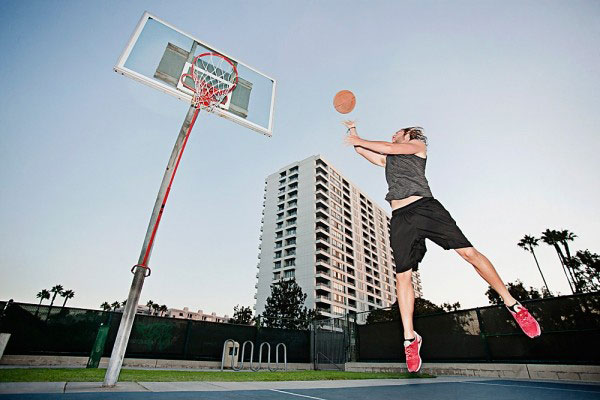 Tăng chiều cao bằng cách chơi bóng rổ