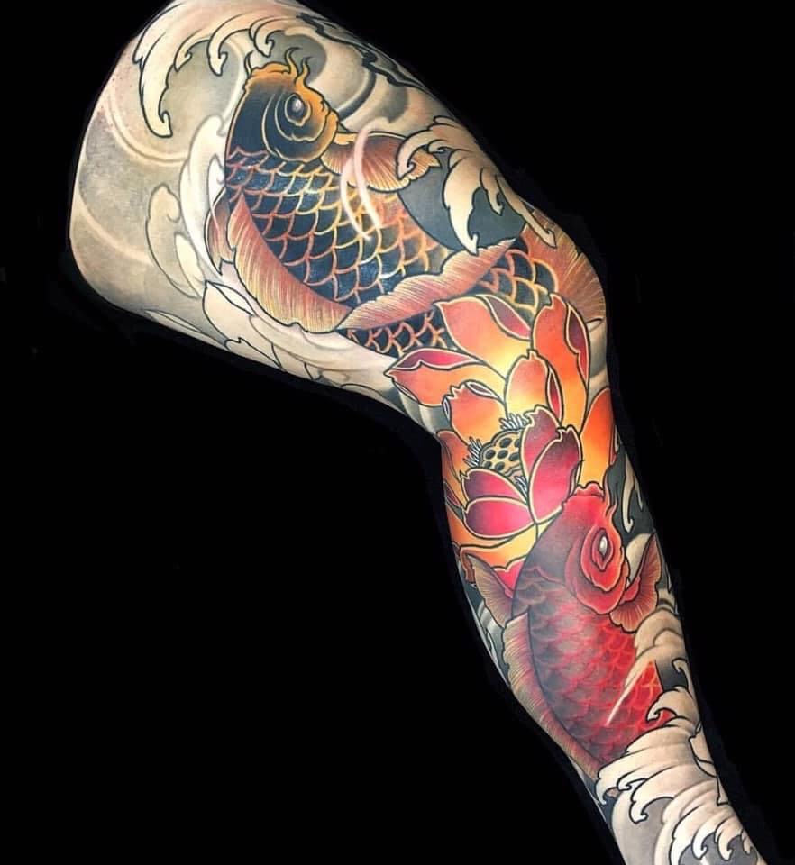 Tattoo cá chép full chân đẹp mắt