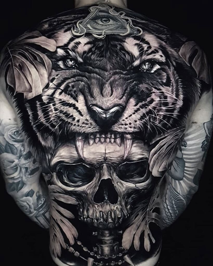 Tattoo con hổ đen trắng chất nhất
