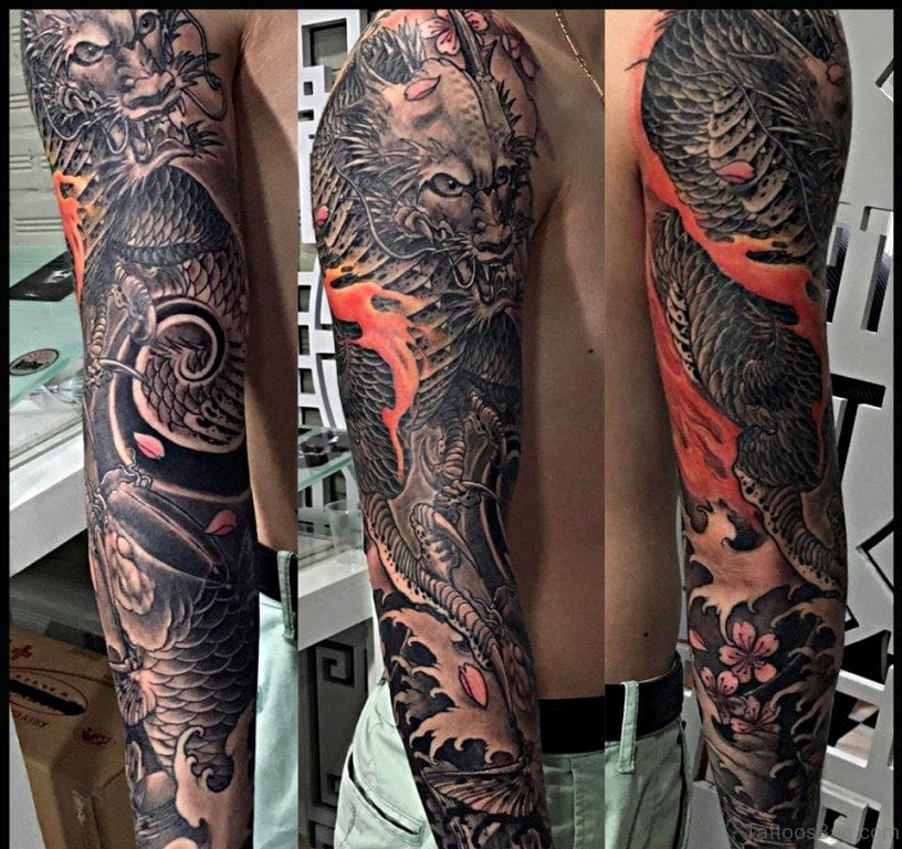 Tattoo con rồng quấn kín tay