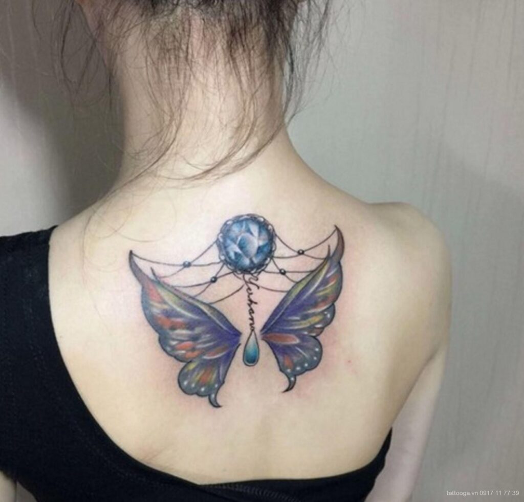 Tattoo xăm đẹp ở lưng cho nữ
