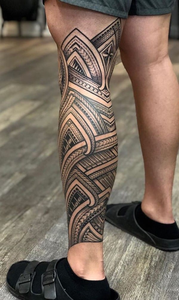 hình xăm maories chân