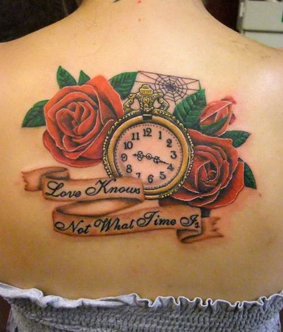 mẫu xăm hoa hồng và đồng hồ đẹp ở lưng chi nữ
