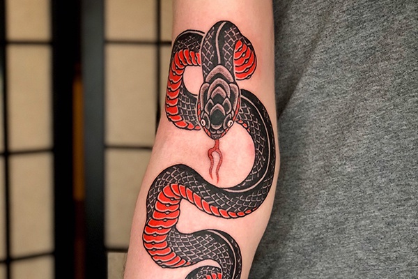 rắn nhật tattoo ý nghĩa