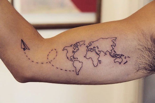 tattoo máy bay và bản đồ đẹp