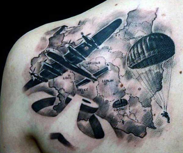 tattoo máy bay và dù 