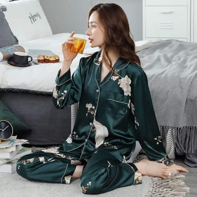 Đồ Bộ Pijama Lụa Satin Phượng Vũ Sang Trọng | IvySweetHome