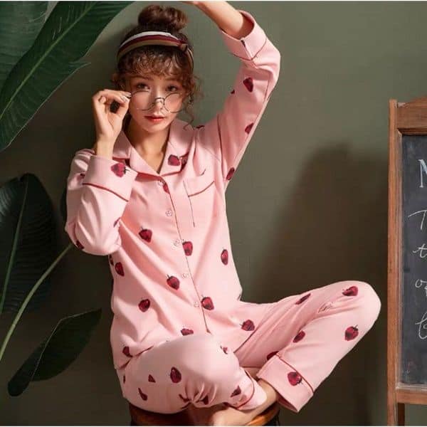 Pijama - đồ mặc nhà đơn giản nhưng ai cũng chuộng